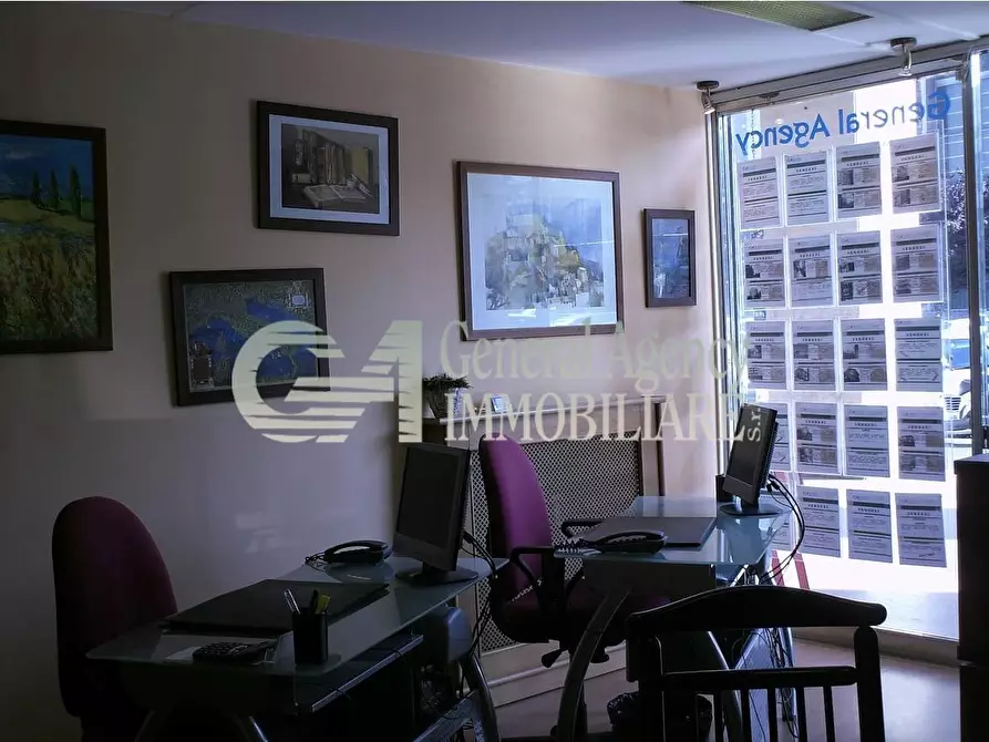 negozio in affitto a Roma in zona Don Bosco