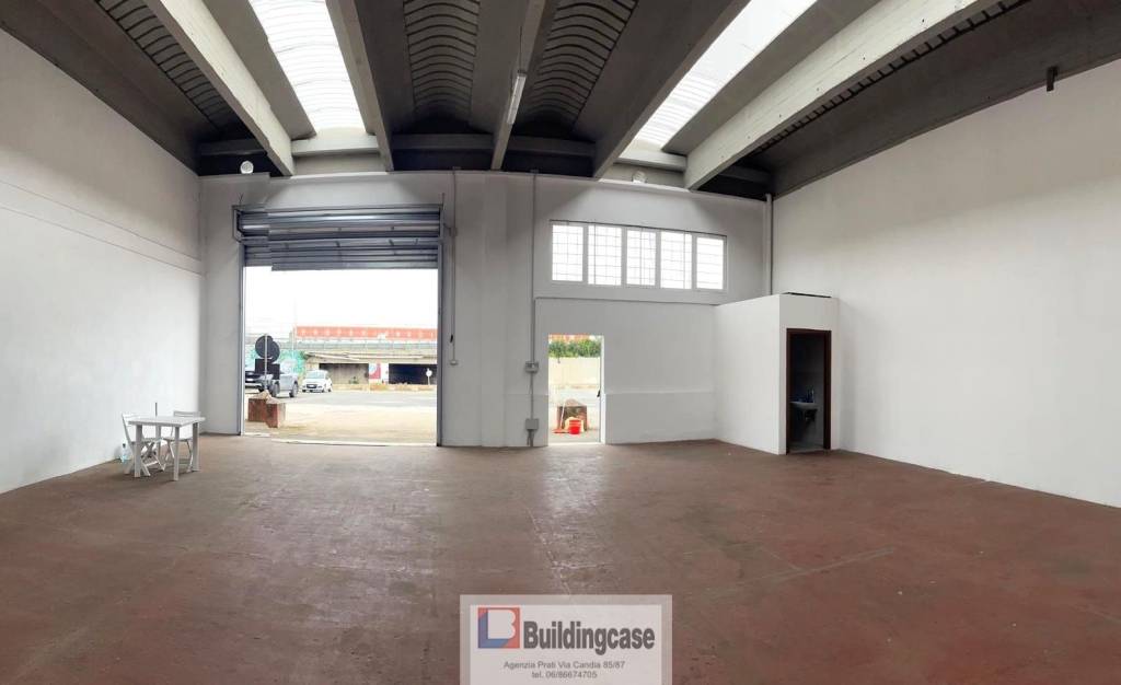 negozio in affitto a Roma in zona Castel di Leva