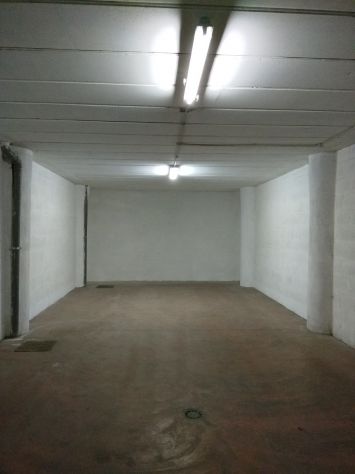 locale di sgombero in affitto a Roma in zona Magliana Vecchia