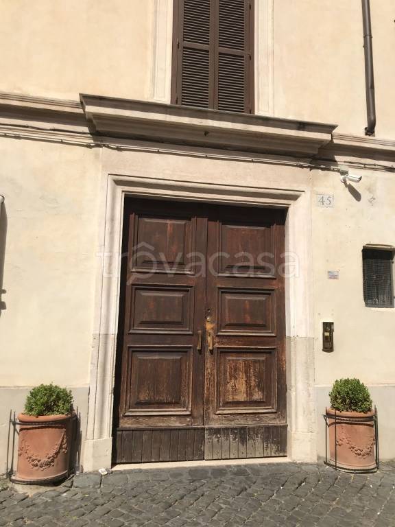 appartamento in affitto a Roma in zona Rione Monti/Campitelli