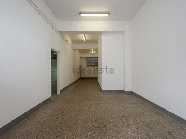 locale commerciale in affitto a Roma in zona Prenestino-Centocelle