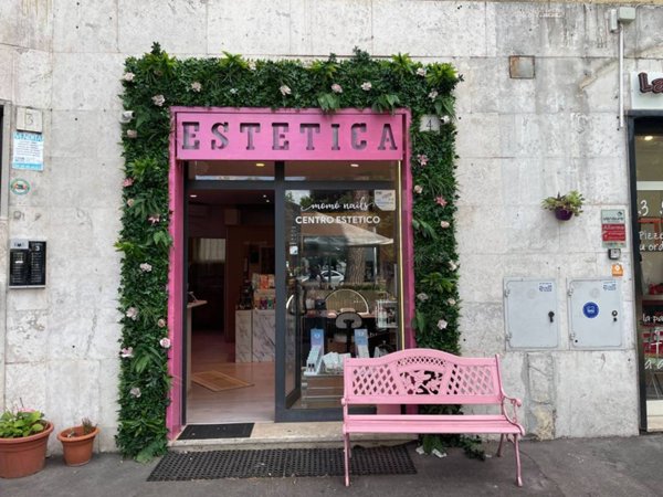 negozio in affitto a Roma