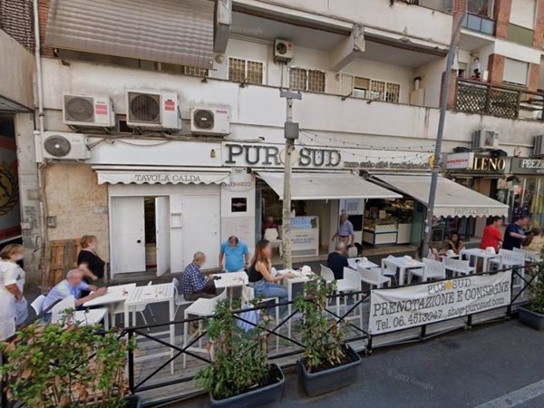 negozio in affitto a Roma in zona Pietralata