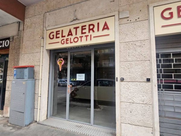 negozio in affitto a Roma in zona Aurelio