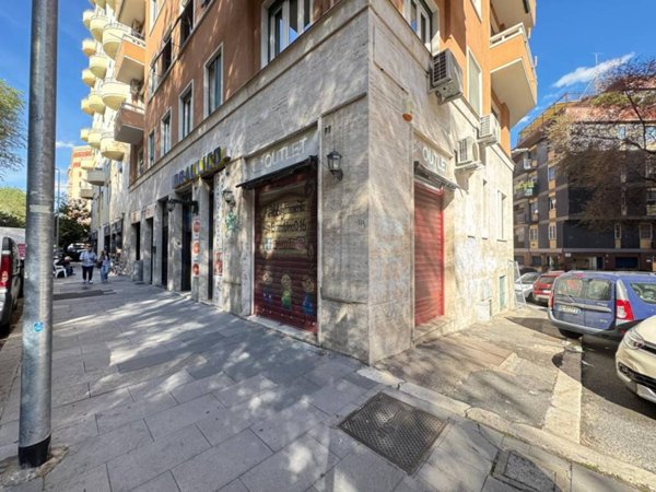 negozio in affitto a Roma in zona Nomentano