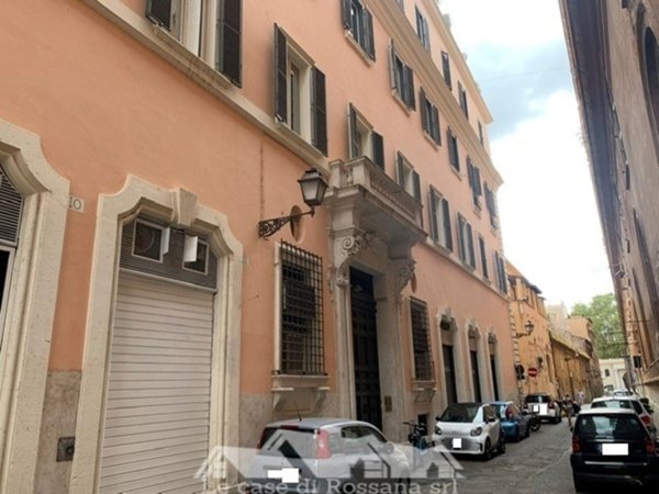 monolocale in affitto a Roma in zona Campo Marzio