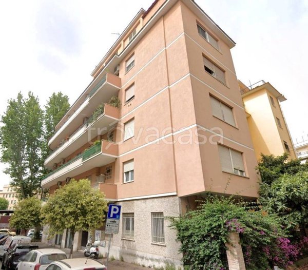 appartamento in affitto a Roma in zona Appio Latino