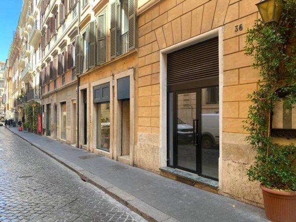 negozio in affitto a Roma in zona Campo Marzio