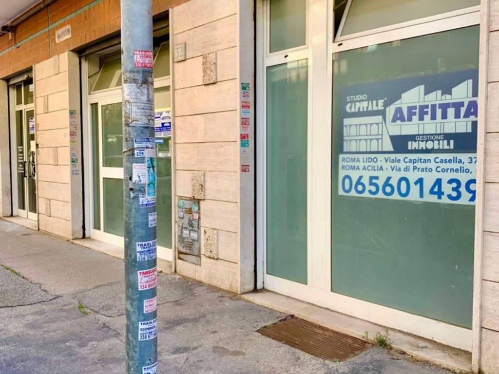 negozio in affitto a Roma in zona Ostia
