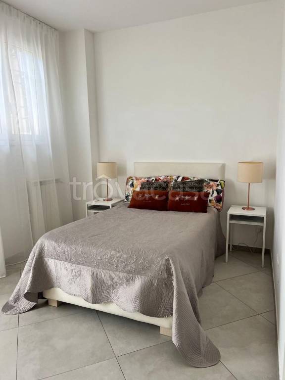 appartamento in affitto a Roma in zona Torre Angela