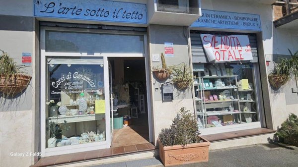 negozio in affitto a Roma in zona Axa