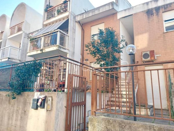ufficio in affitto a Roma in zona Acilia