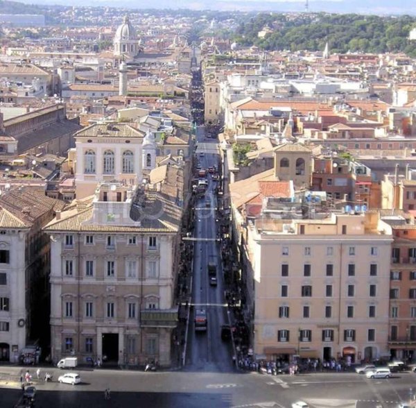 appartamento in affitto a Roma in zona Parione/Sant'Eustachio