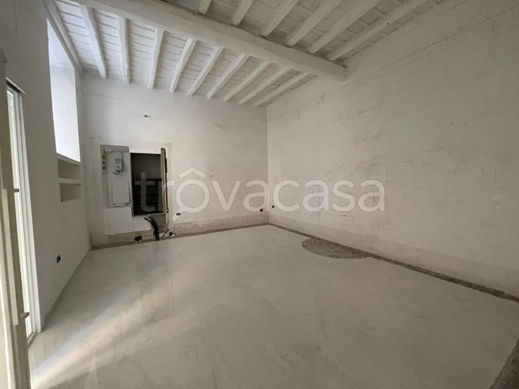 appartamento in affitto a Roma in zona Trevi-Colonna