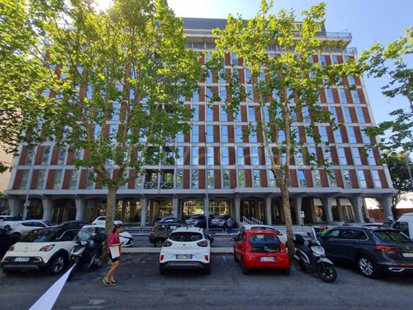 ufficio in affitto a Roma in zona EUR