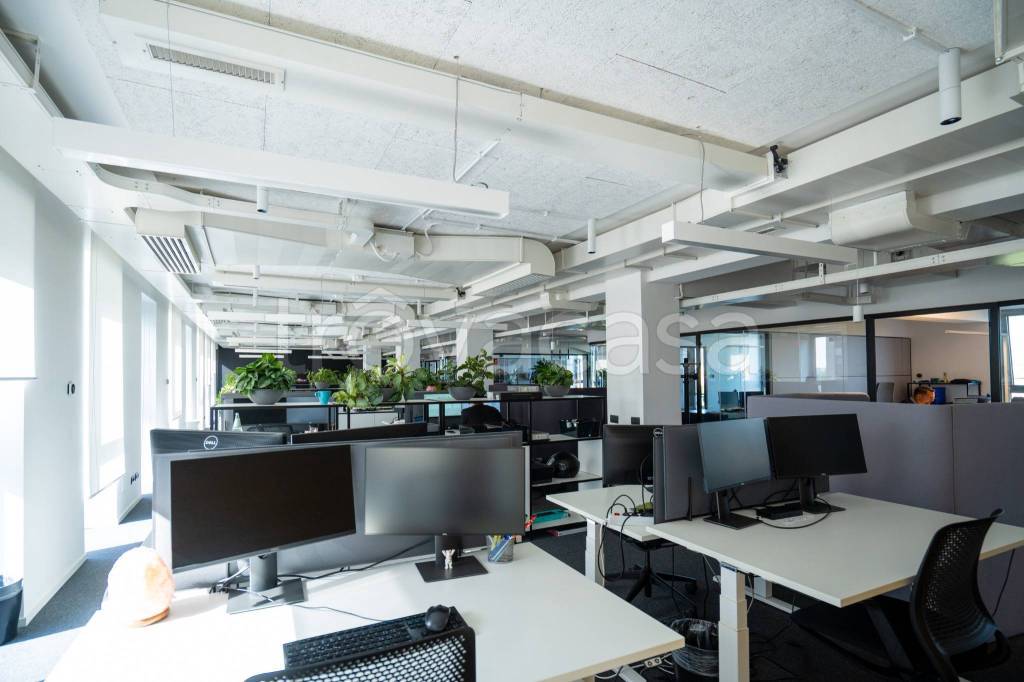 ufficio in affitto a Roma in zona EUR