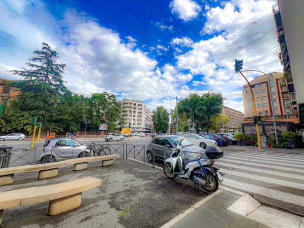 negozio in affitto a Roma in zona Trastevere