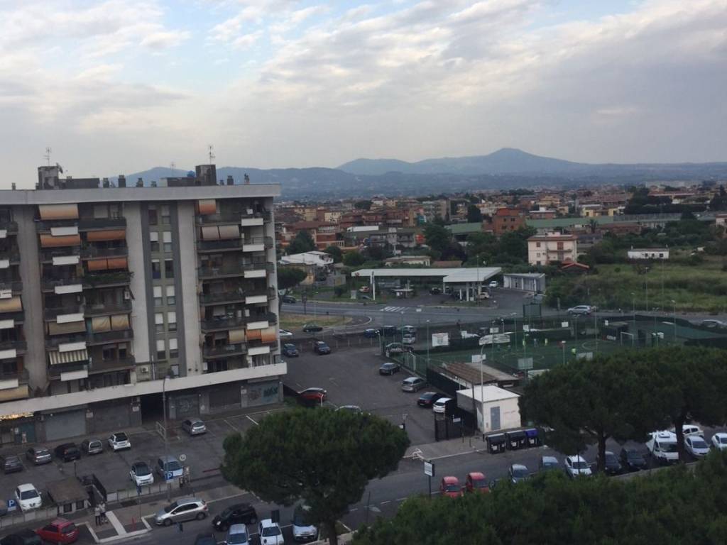 appartamento in affitto a Roma in zona Cinecittà