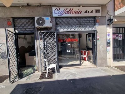 negozio in affitto a Roma in zona Appio Claudio