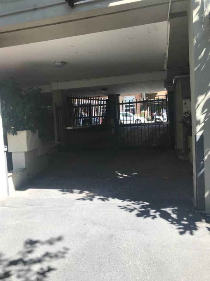negozio in affitto a Roma in zona Salario