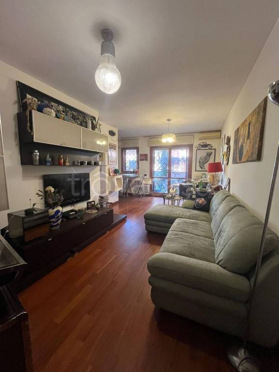 appartamento in affitto a Roma in zona Vitinia