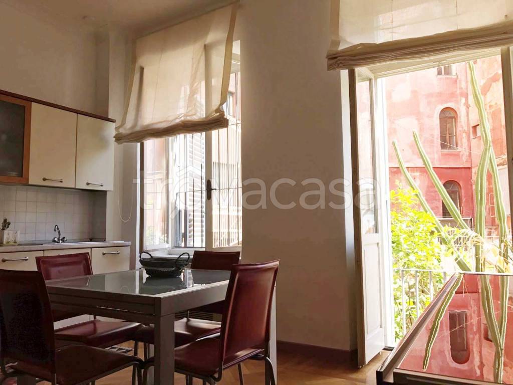 appartamento in affitto a Roma in zona Pigna - Sant'Angelo