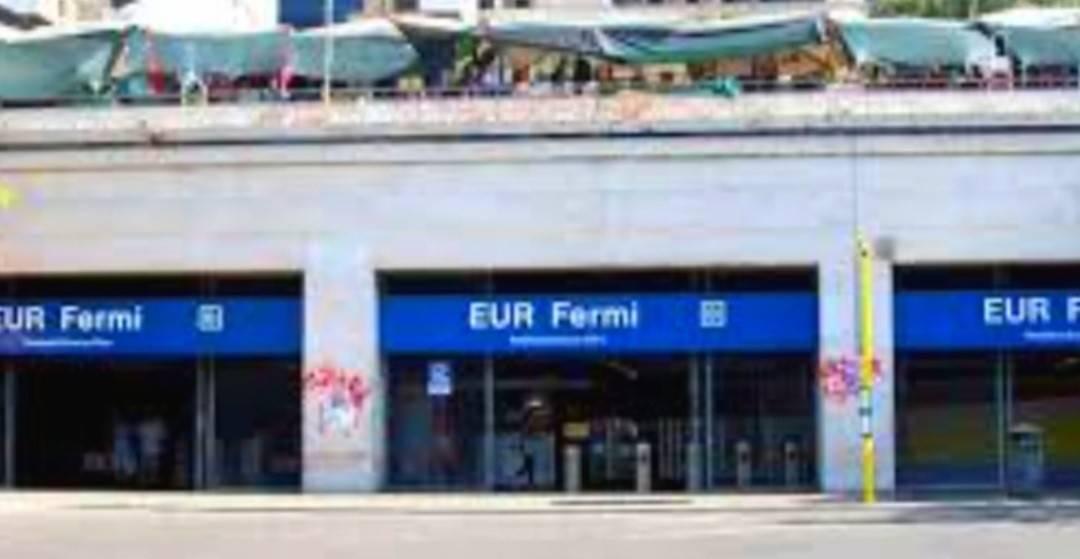 negozio in affitto a Roma in zona EUR