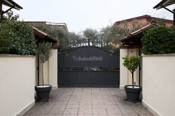 casa indipendente in affitto a Roma in zona Ostia Antica