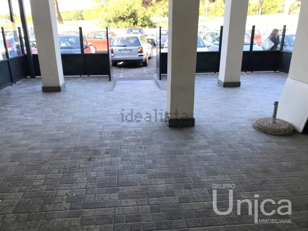 locale commerciale in affitto a Roma in zona Aurelio
