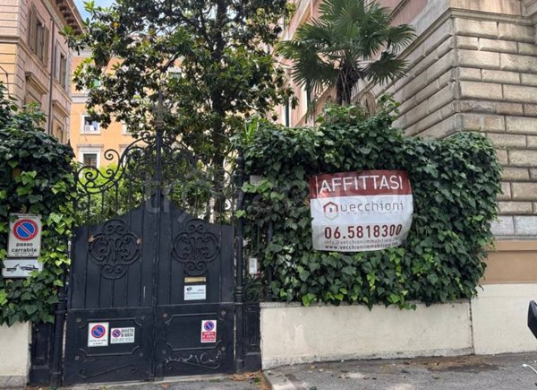 ufficio in affitto a Roma in zona Rione Regola