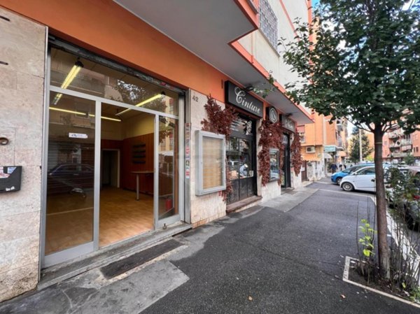 locale commerciale in affitto a Roma in zona Aurelio