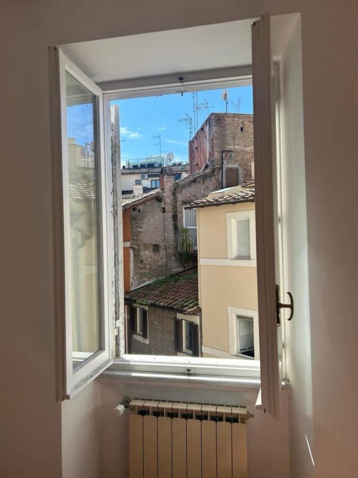 appartamento in affitto a Roma in zona Parione/Sant'Eustachio