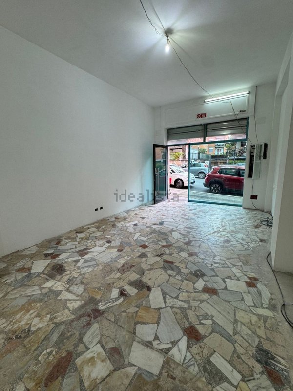 negozio in affitto a Roma in zona Monte Sacro/Talenti