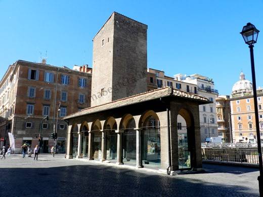 negozio in affitto a Roma in zona Centro Storico
