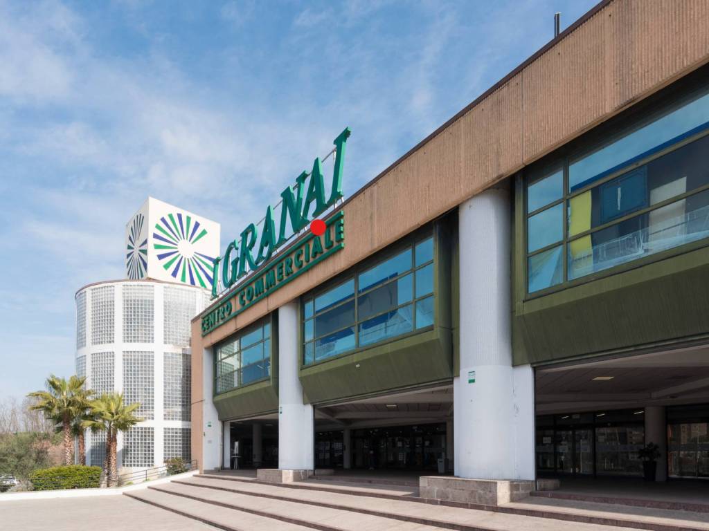 negozio in affitto a Roma in zona Giuliano Dalmata