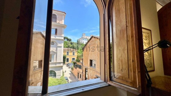 appartamento in affitto a Roma in zona Campo Marzio