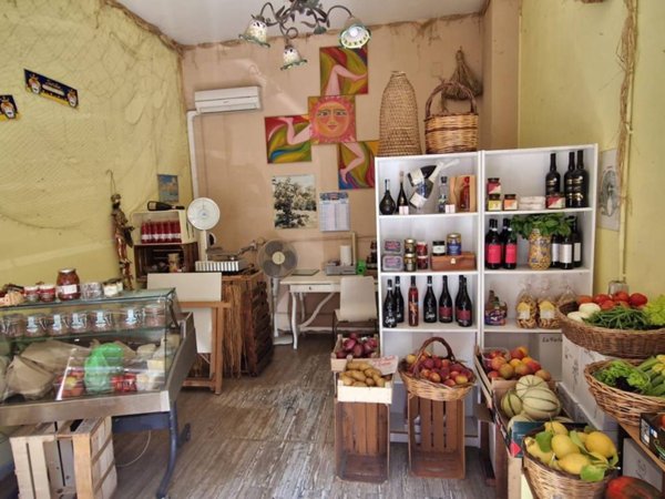 negozio in affitto a Roma in zona Monte Sacro/Talenti
