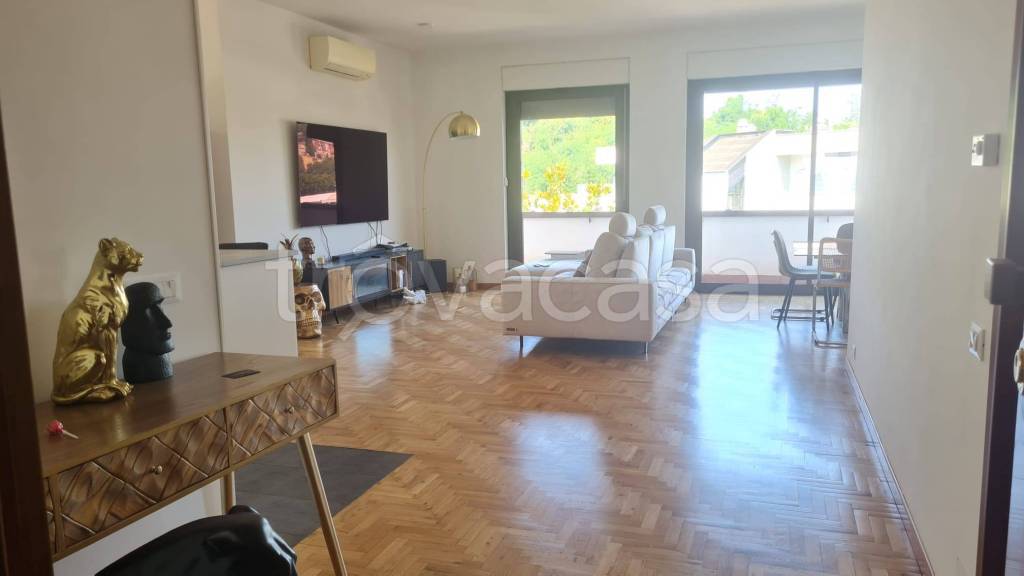 appartamento in affitto a Roma