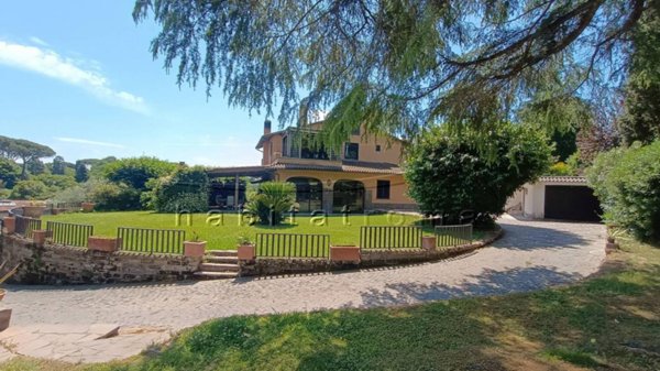 casa indipendente in affitto a Roma in zona Prima Porta