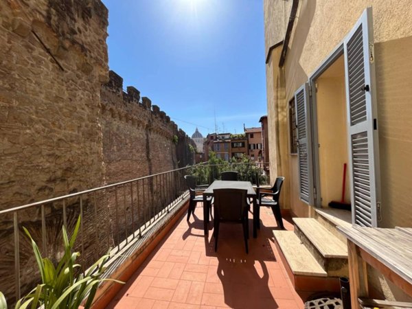 appartamento in affitto a Roma in zona Rione Borgo