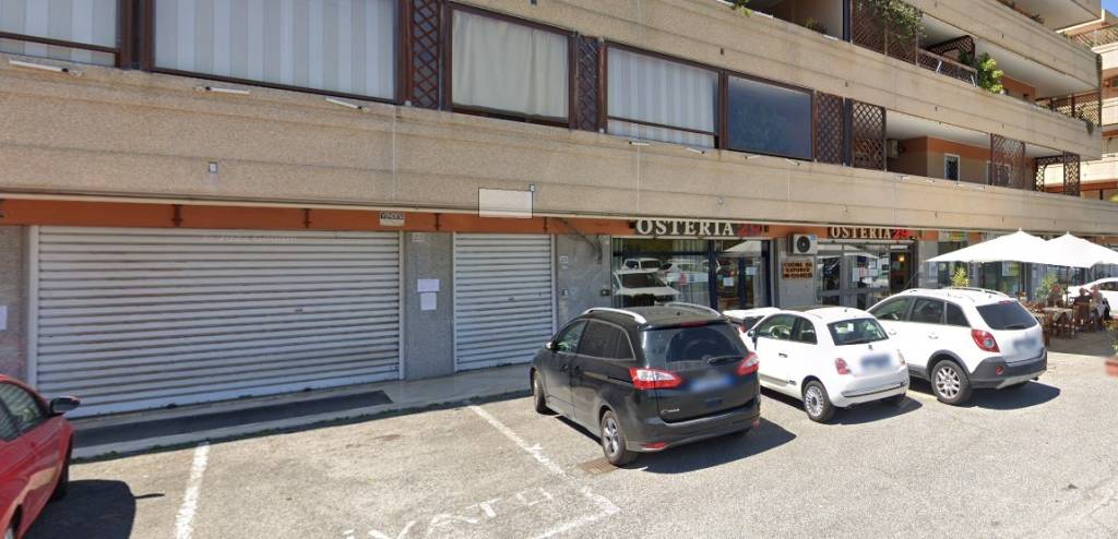 negozio in affitto a Roma