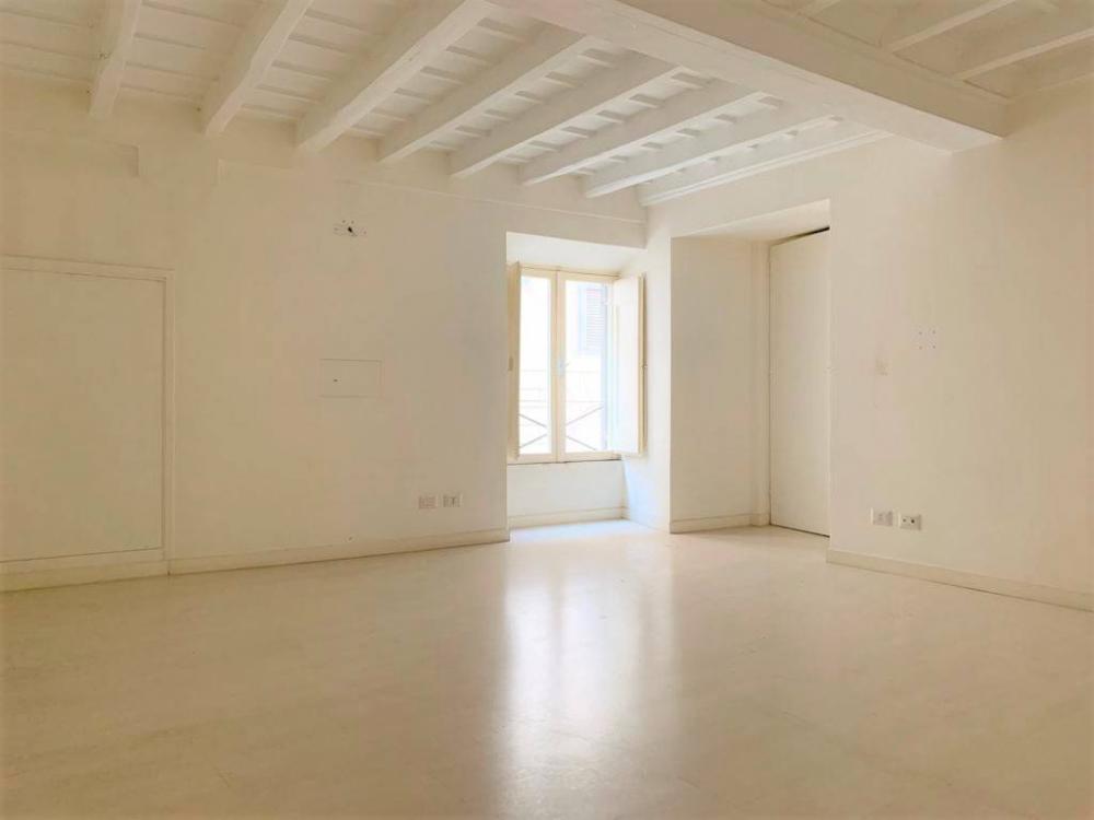 appartamento in affitto a Roma in zona Campo Marzio