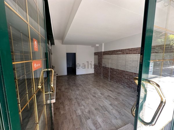 locale commerciale in affitto a Roma in zona Portuense