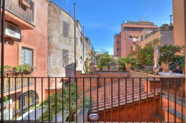 appartamento in affitto a Roma in zona Trastevere