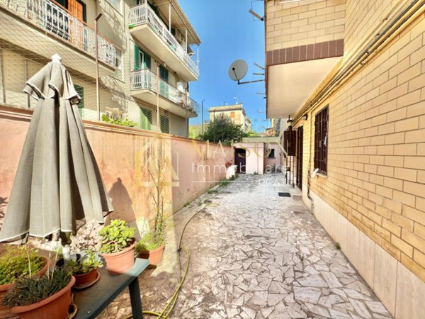 appartamento in affitto a Roma in zona Torre Angela