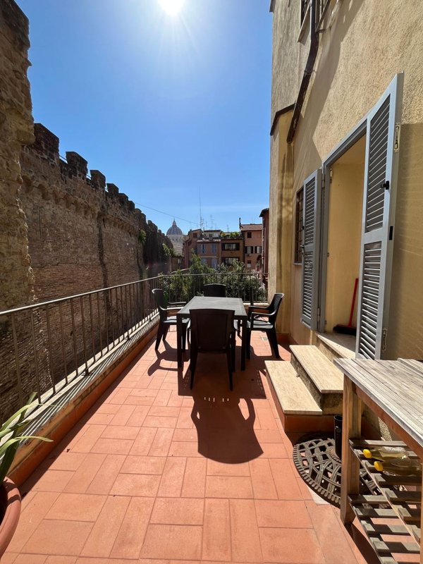 appartamento in affitto a Roma in zona Rione Borgo