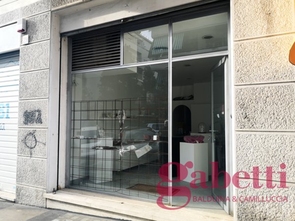 negozio in affitto a Roma