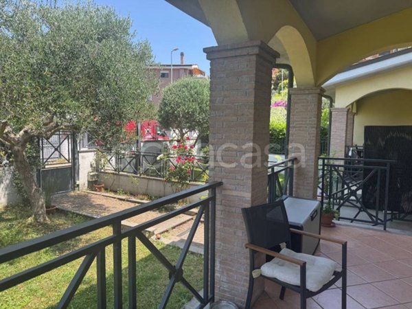 casa indipendente in affitto a Roma in zona Torrino