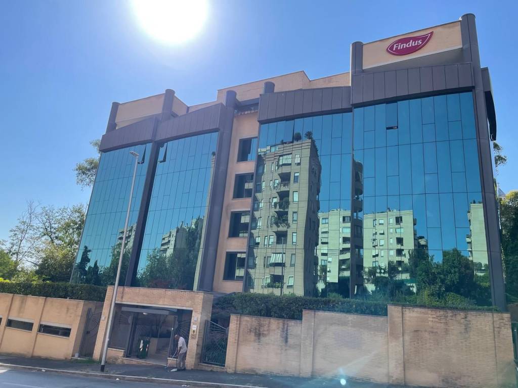 ufficio in affitto a Roma in zona Torrino