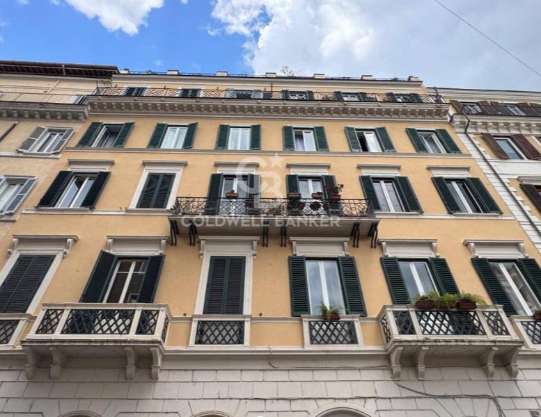 locale commerciale in affitto a Roma in zona Campo Marzio